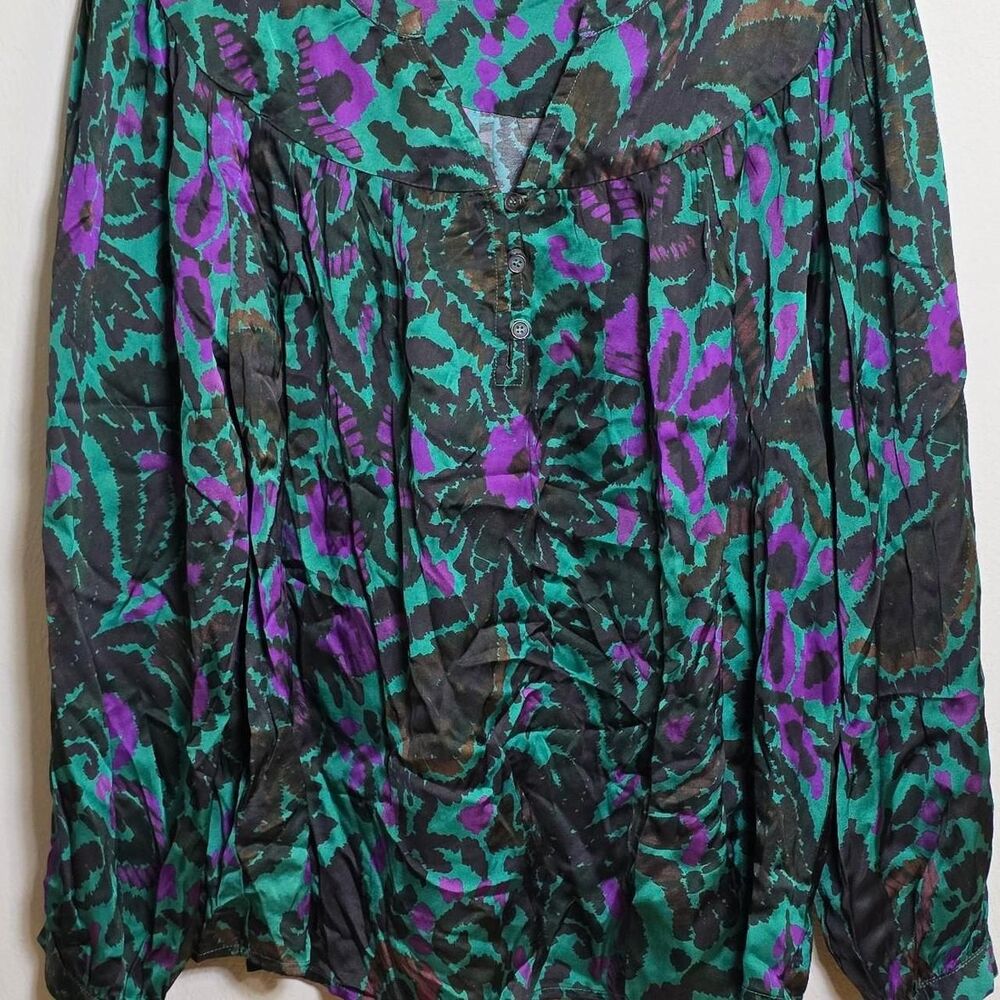 Velvet Women's multi Blouse